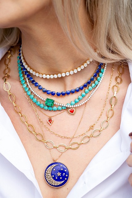 Les bijoux les plus prisés sur internet : Découvrez les tendances et les choix des consommateurs